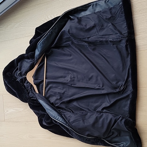 Zara faux fur coat, LIKE NEW! - Picture 3 of 4